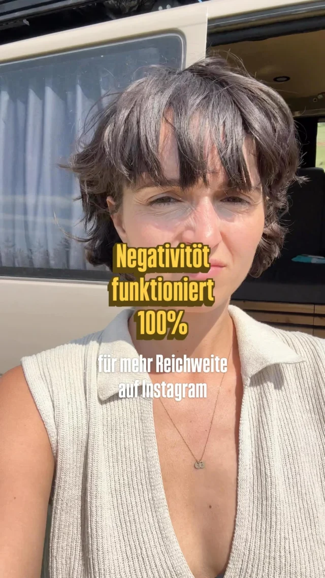 Wenn du die falschen Signale sendest, erreichst du die falschen Leute - auch wenn die Reichweite riesig ist, am Ende kauft keiner.

Also musst du die richtigen Signal senden, damit die richtigen erreicht werden - egal ob riesige oder geringe Reichweite.

Wie du das machst, erfährst du in meinem Highlight SOULSTRATEGIE

#instagramwachstum #instagramreichweite #selbstständigefrauen #contentideen #contentstrategie